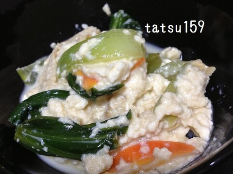 チンゲンサイとにんじんの白和え